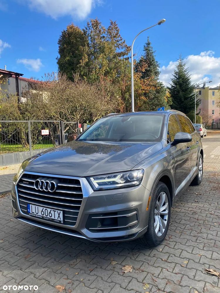 Audi Q7 - 12