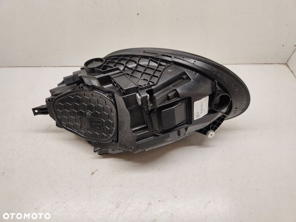 porsche 991 992 gt gts lampa prawa led niebieski ring 9gt941032b - 7