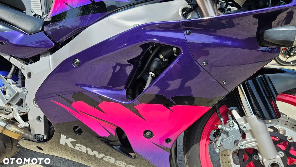 Kawasaki ZXR - 4
