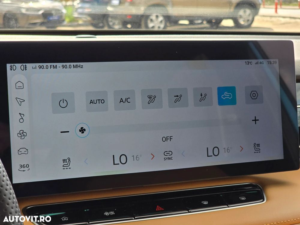 MG HS 1.5 T-GDi HEV Exclusive - 24