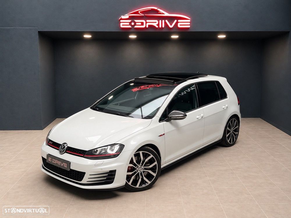 VW Golf 2.0 TSi GTi DSG Performance - 3