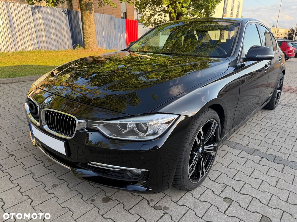 BMW Seria 3 330d Sport-Aut Luxury Line - 8
