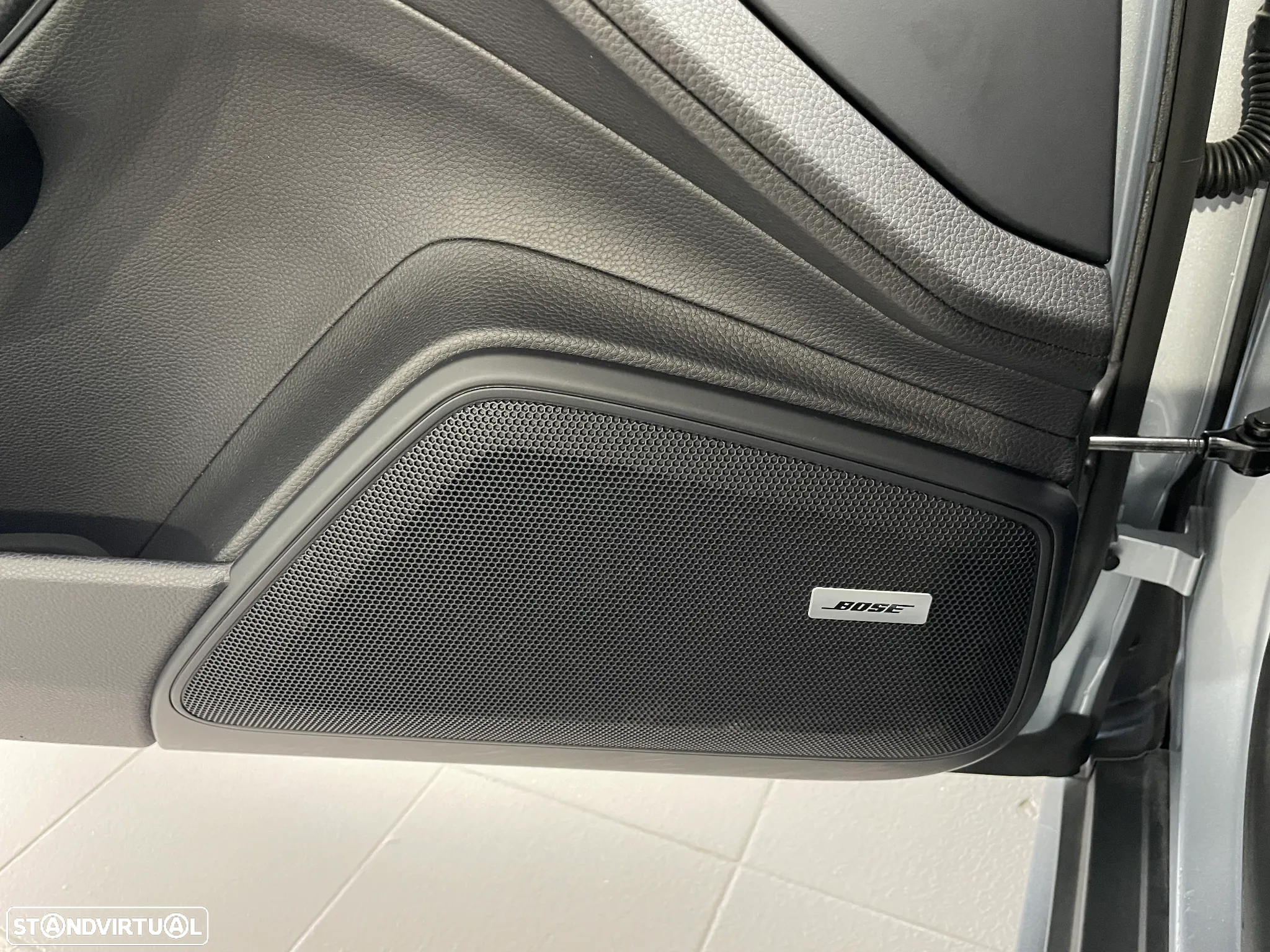 Porsche Panamera 4 E-Hybrid - 15