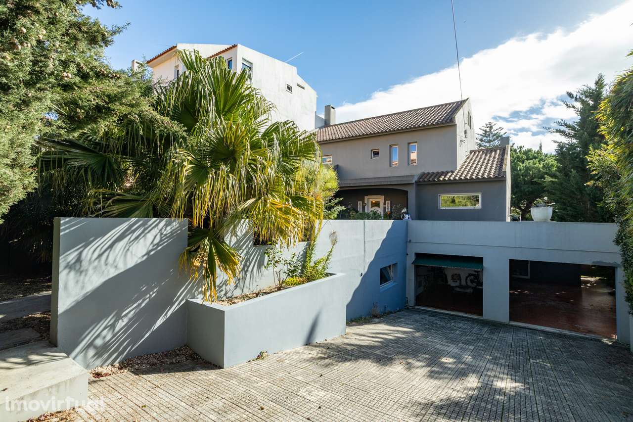 Oásis Familiar em Cascais: Encantadora Moradia na Bicuda com Jardim e - Grande imagem: 3/60
