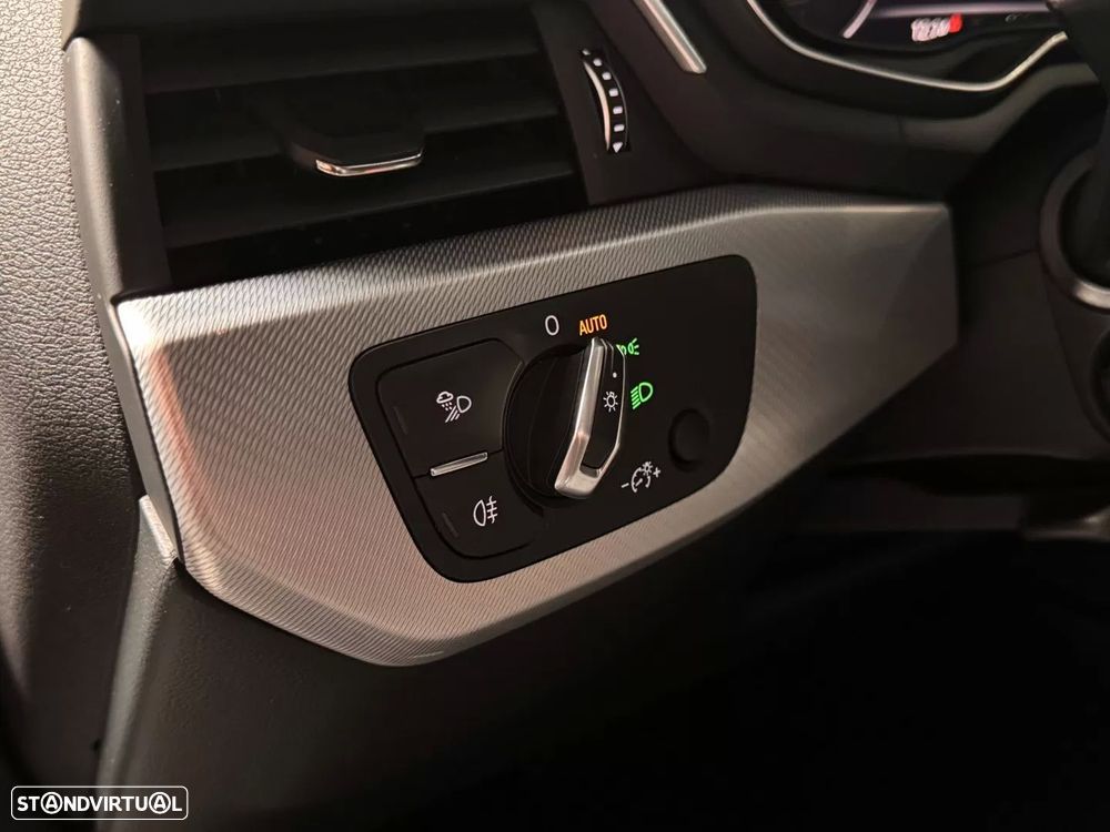 Audi A4 Avant 45 TFSI quattro S tronic - 21