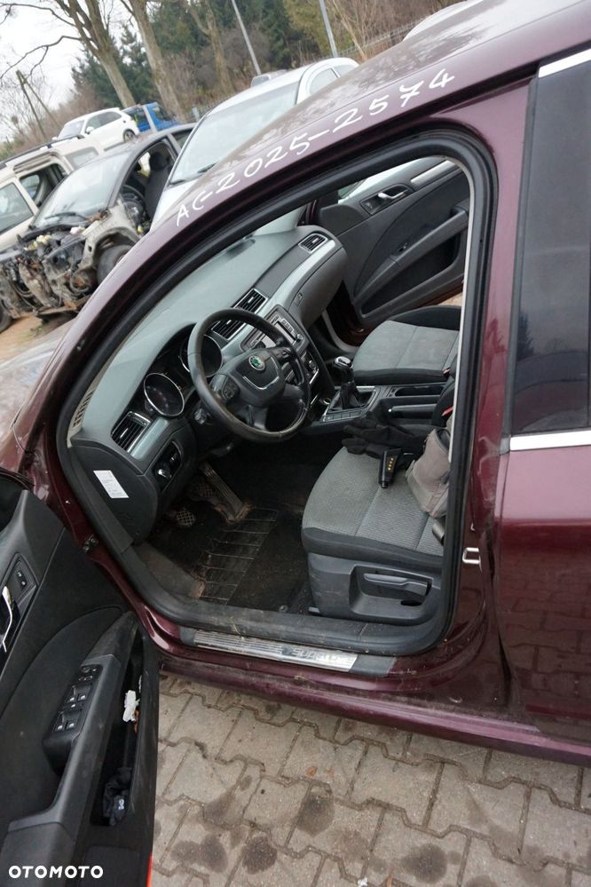 SKODA SUPERB LB LIFTBACK 2008 LF3X 2.0 TDI BMP 140KM KNS Rosso Brunello na części - 11