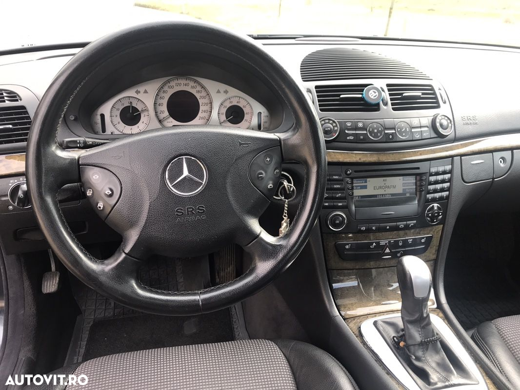 Mercedes-Benz E 240 Avantgarde - 6
