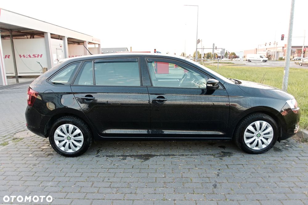 Skoda RAPID 1.6 TDI DPF Ambition - 9