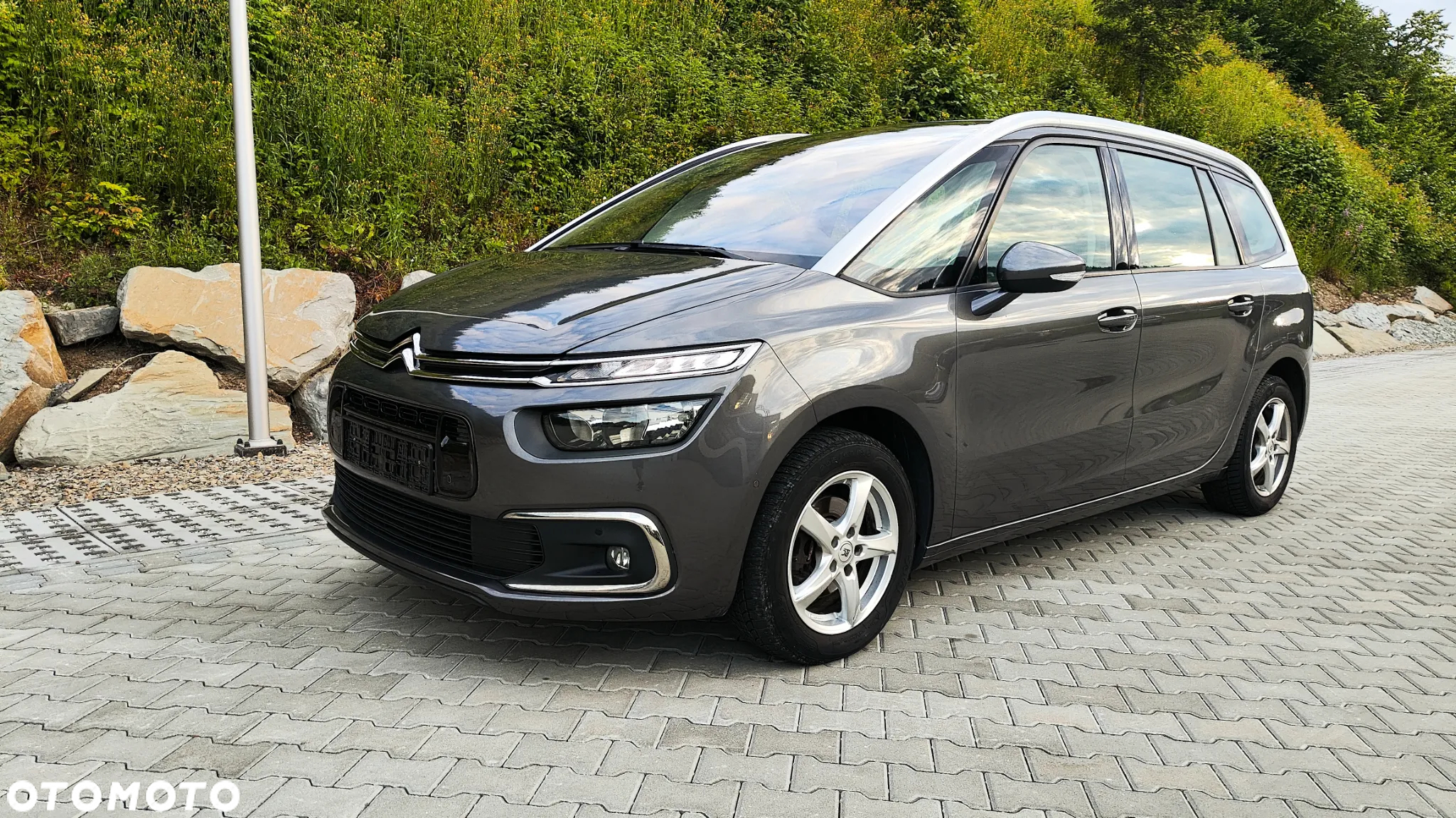 Citroën C4 Grand Picasso BlueHDi 120 Exclusive - 16