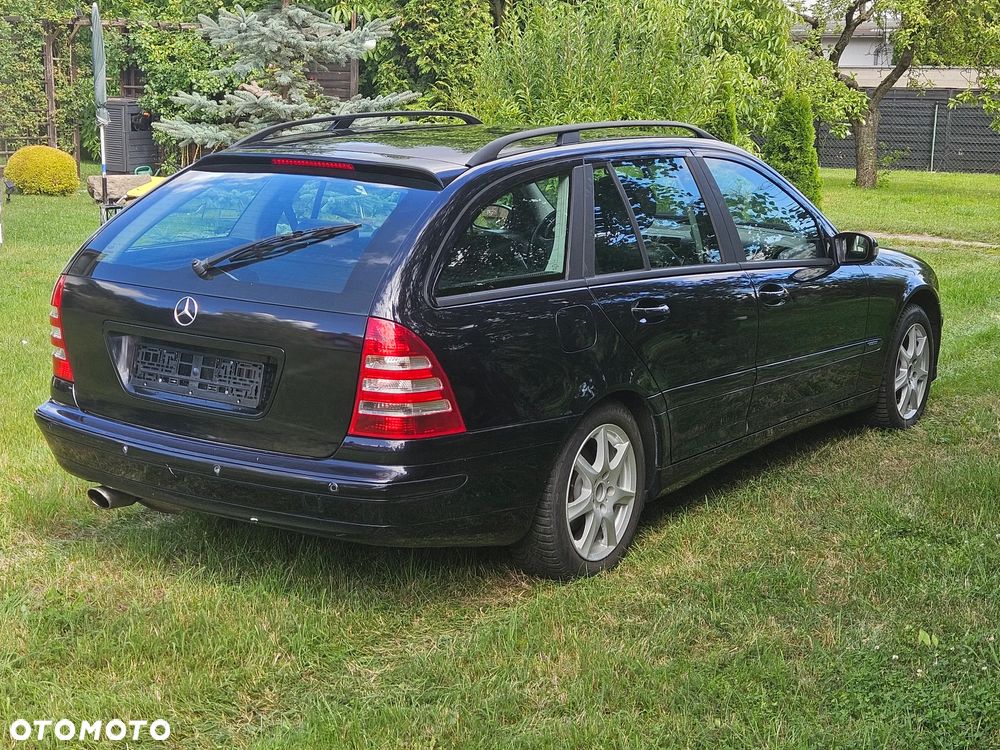 Mercedes-Benz Klasa C 200 Kompressor Automatik Elegance Sport Edition - 37