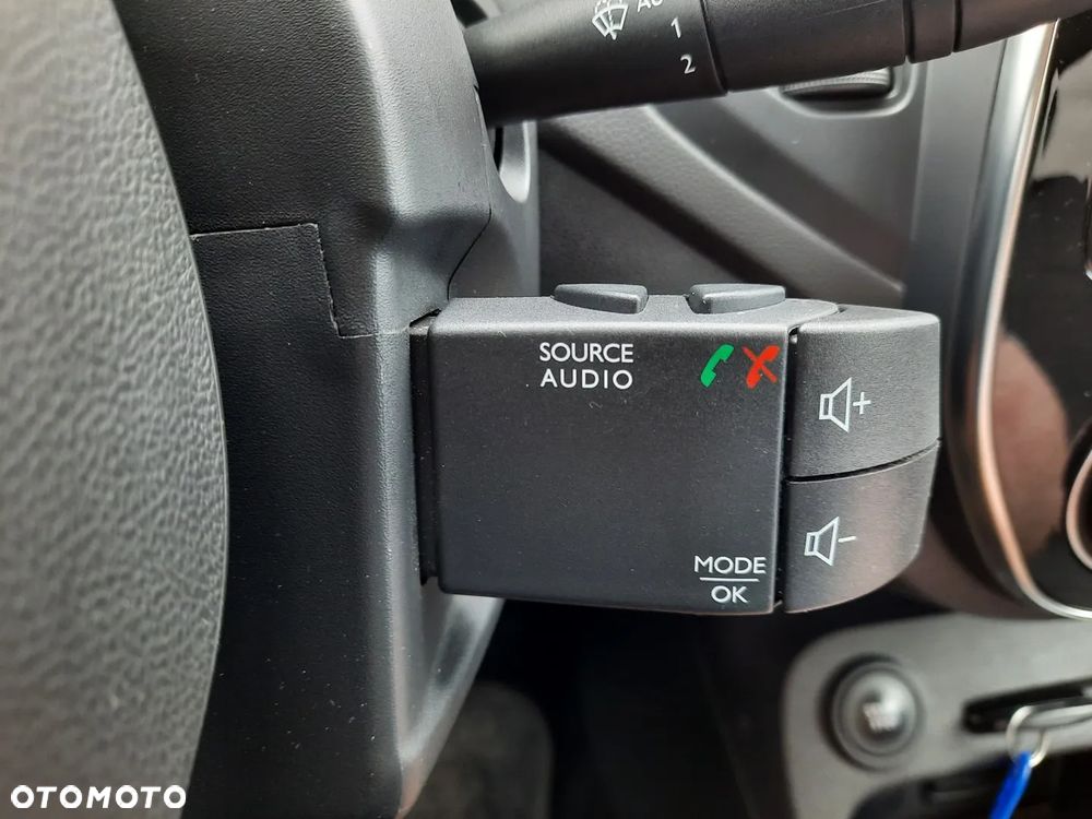 Renault Captur ENERGY TCe 90 Experience - 29
