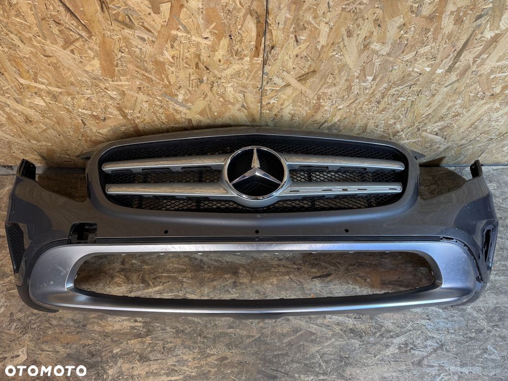 Zderzak przód Mercedes gla 156 - 1