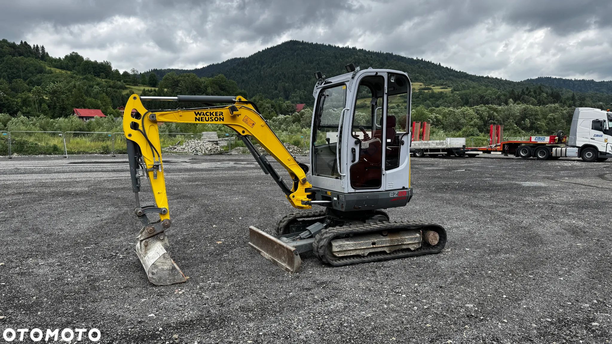 Wacker Neuson EZ28 - 1