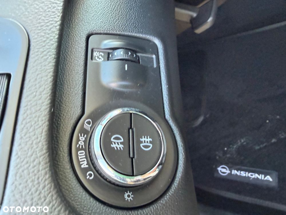 Opel Insignia 1.6 SIDI T ecoFLEXStart/Sto Innovation - 10