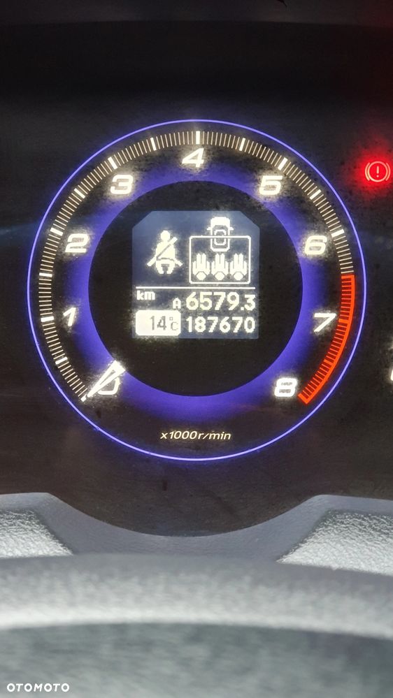 Honda Civic 1.4 i-VTEC Comfort - 24