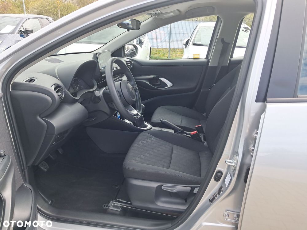 Toyota Yaris 1.5 Active - 8