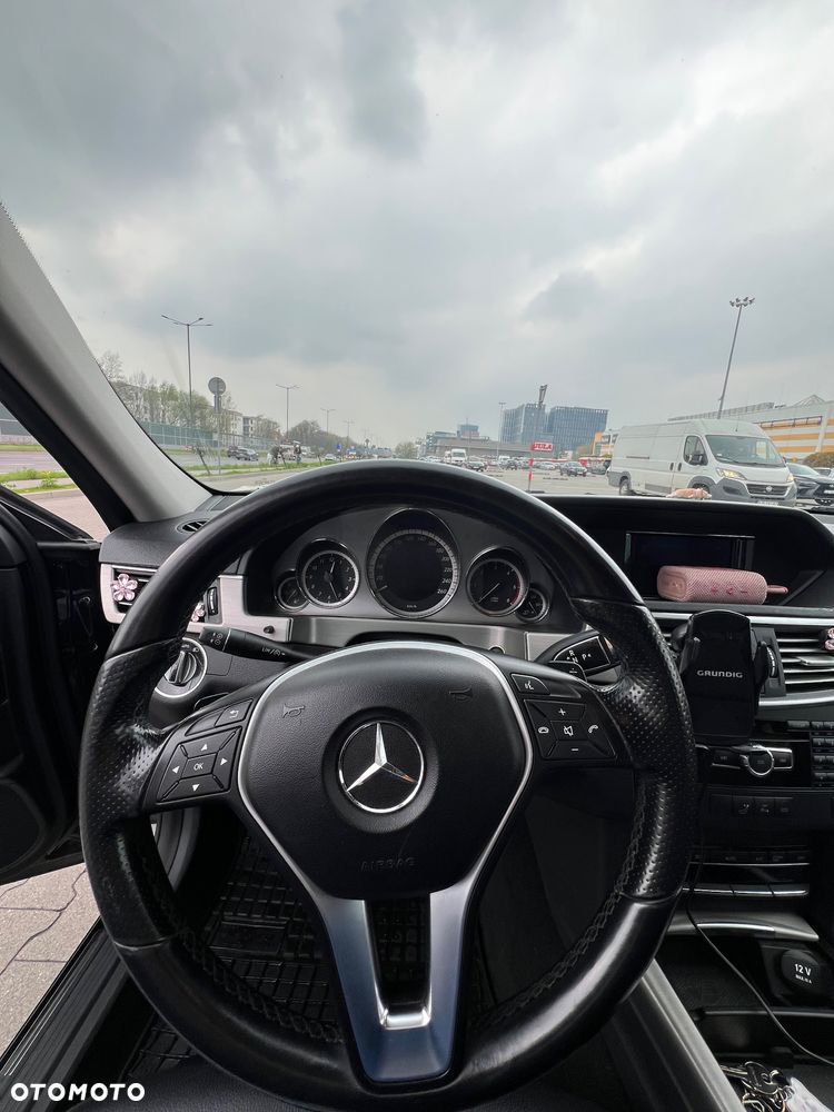 Mercedes-Benz Klasa E 220 CDI BlueEff - 10