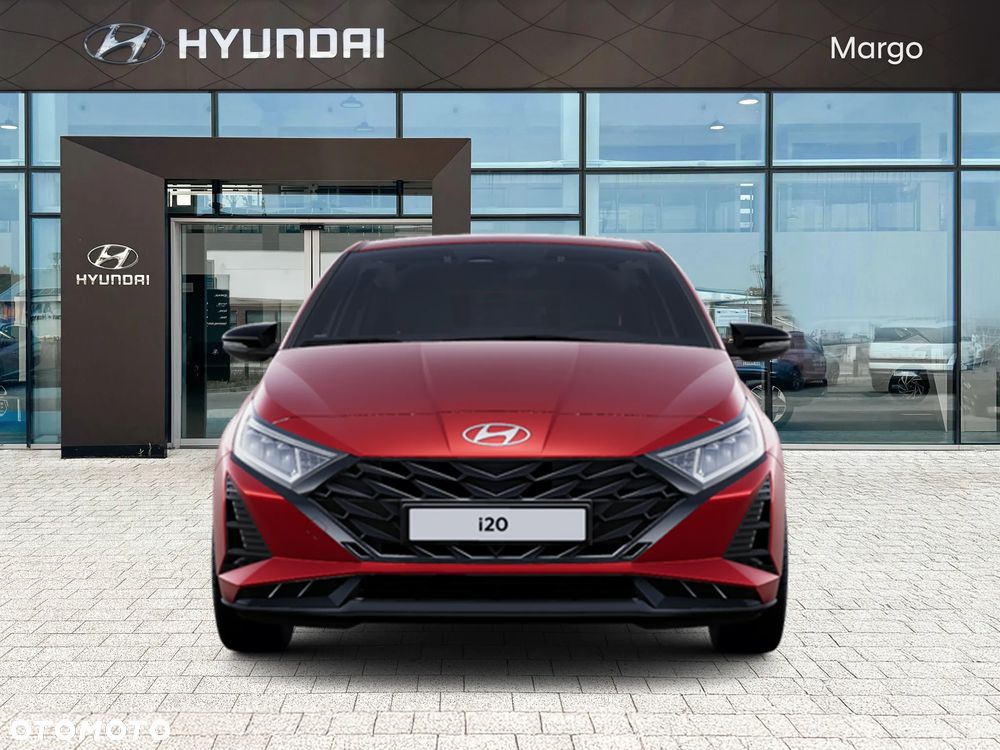 Hyundai i20 1.0 T-GDi Modern Black DCT - 11