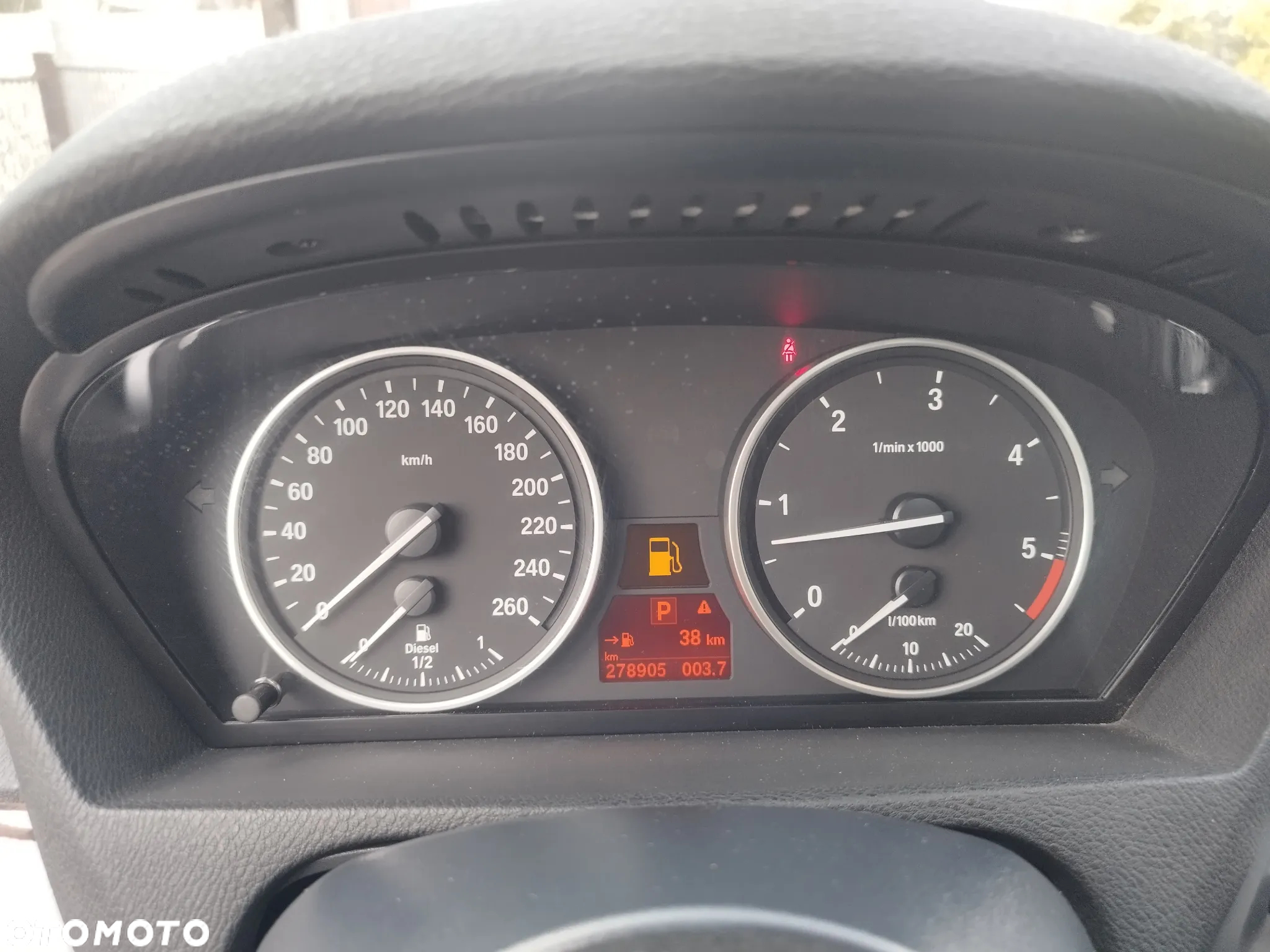 BMW X5 3.5d xDrive - 27