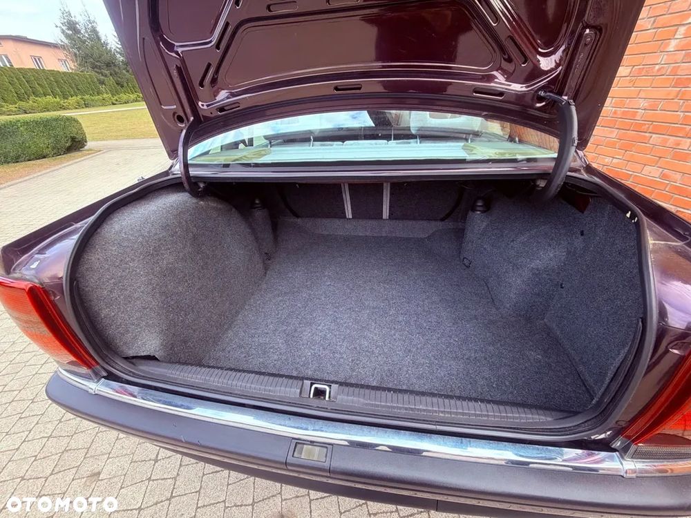 Opel Omega 2.6i CD Diamond - 33