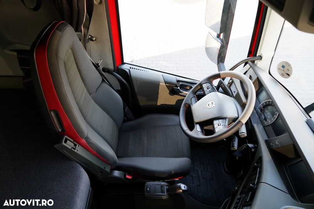 Volvo FH 500 / CORTINĂ / 6x2 / ACOPERIȘ RIDICAT / AER CONDIȚIONAT PARCARE / PUNTE RELAXABILĂ / CONTRACT DE SERVICE GOLD - 29