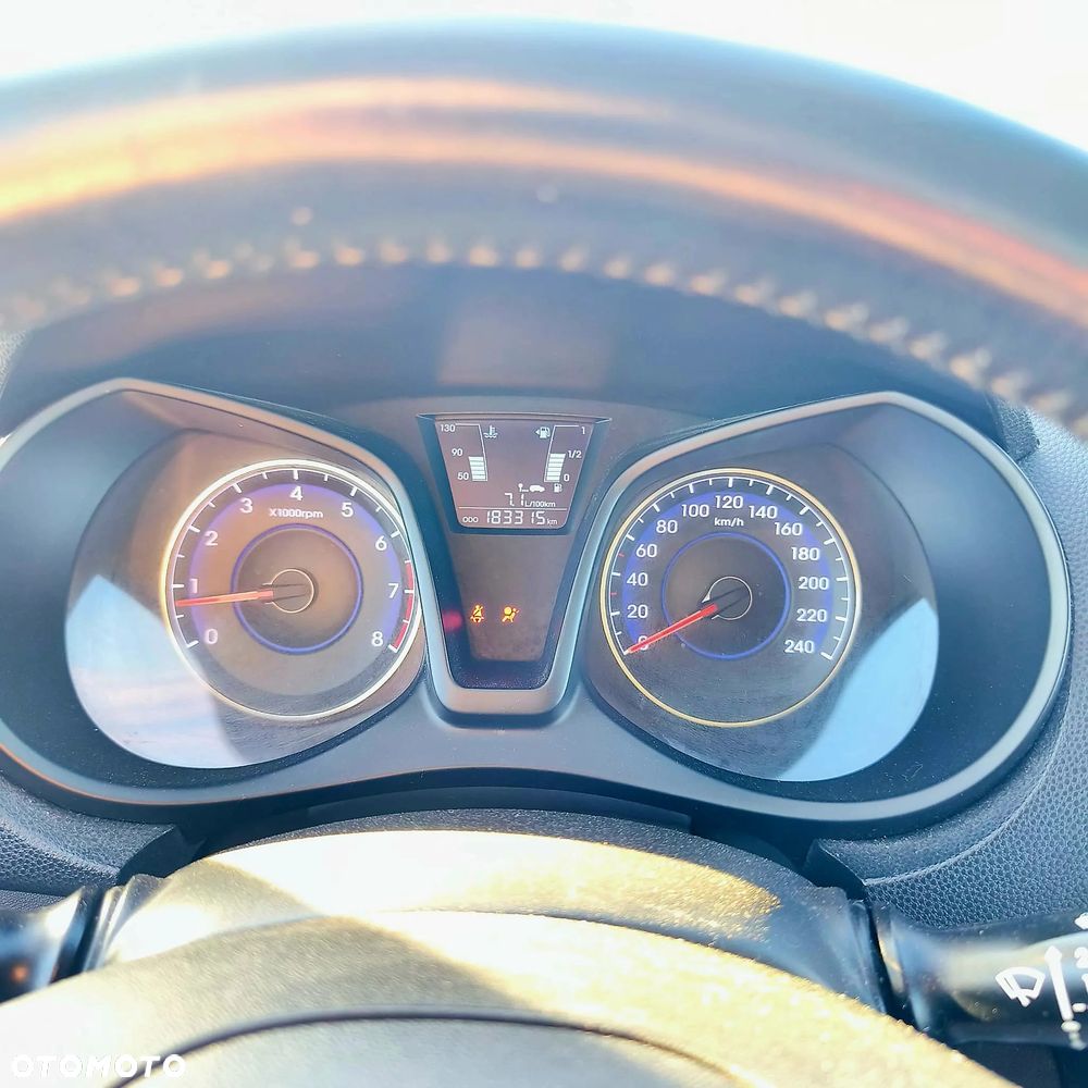 Hyundai ix20 1.4 Trend - 6