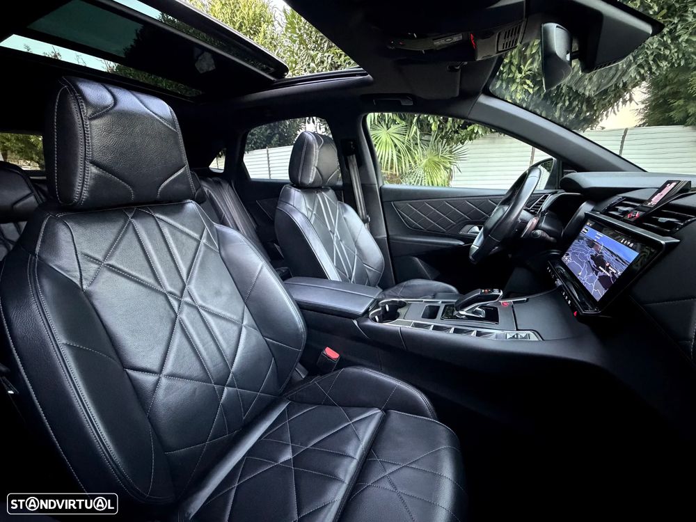 DS DS7 Crossback - 11