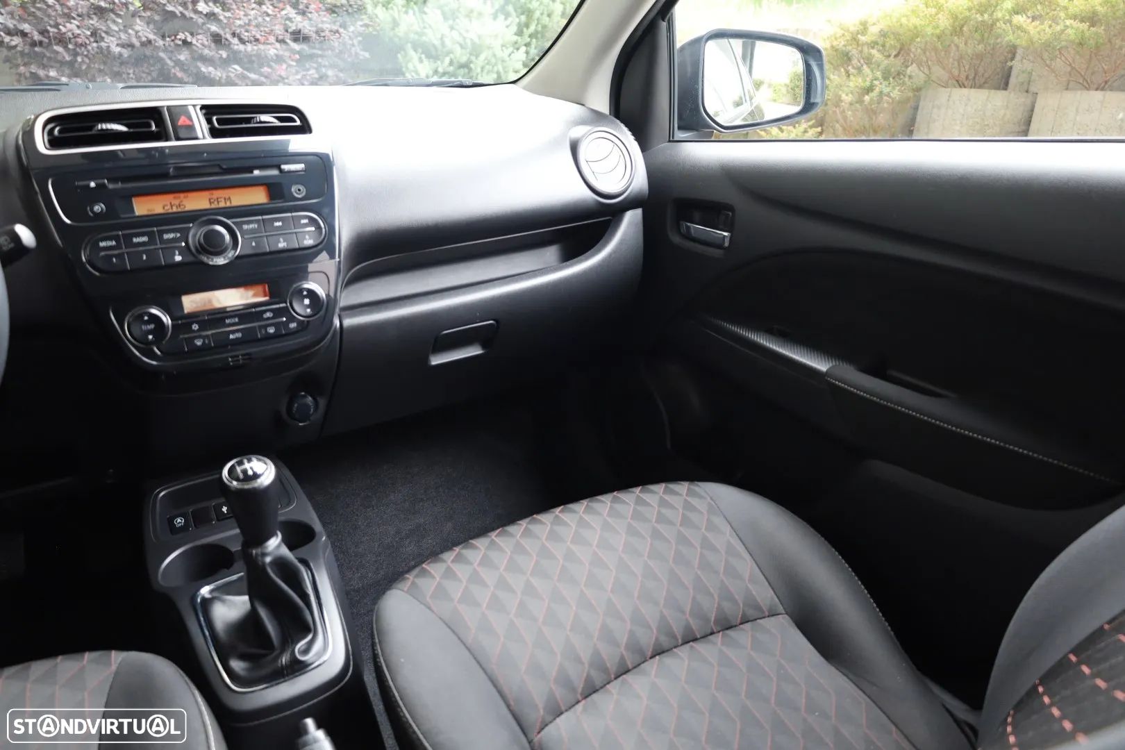 Mitsubishi Space Star 1.2 Intense - 20