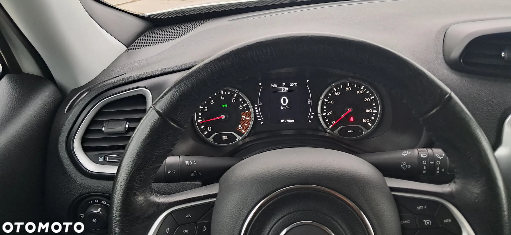 Jeep Renegade - 8