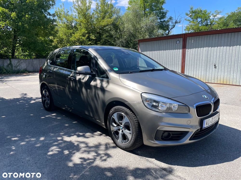 BMW Seria 2 218i - 1