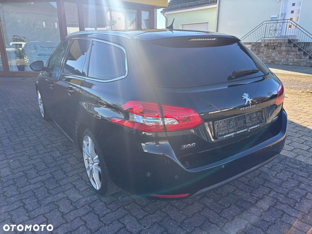 Peugeot 308 PureTech 130 GPF EAT8 Stop & Start Allure Pack - 24