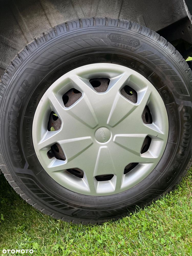 Ford Transit - 18