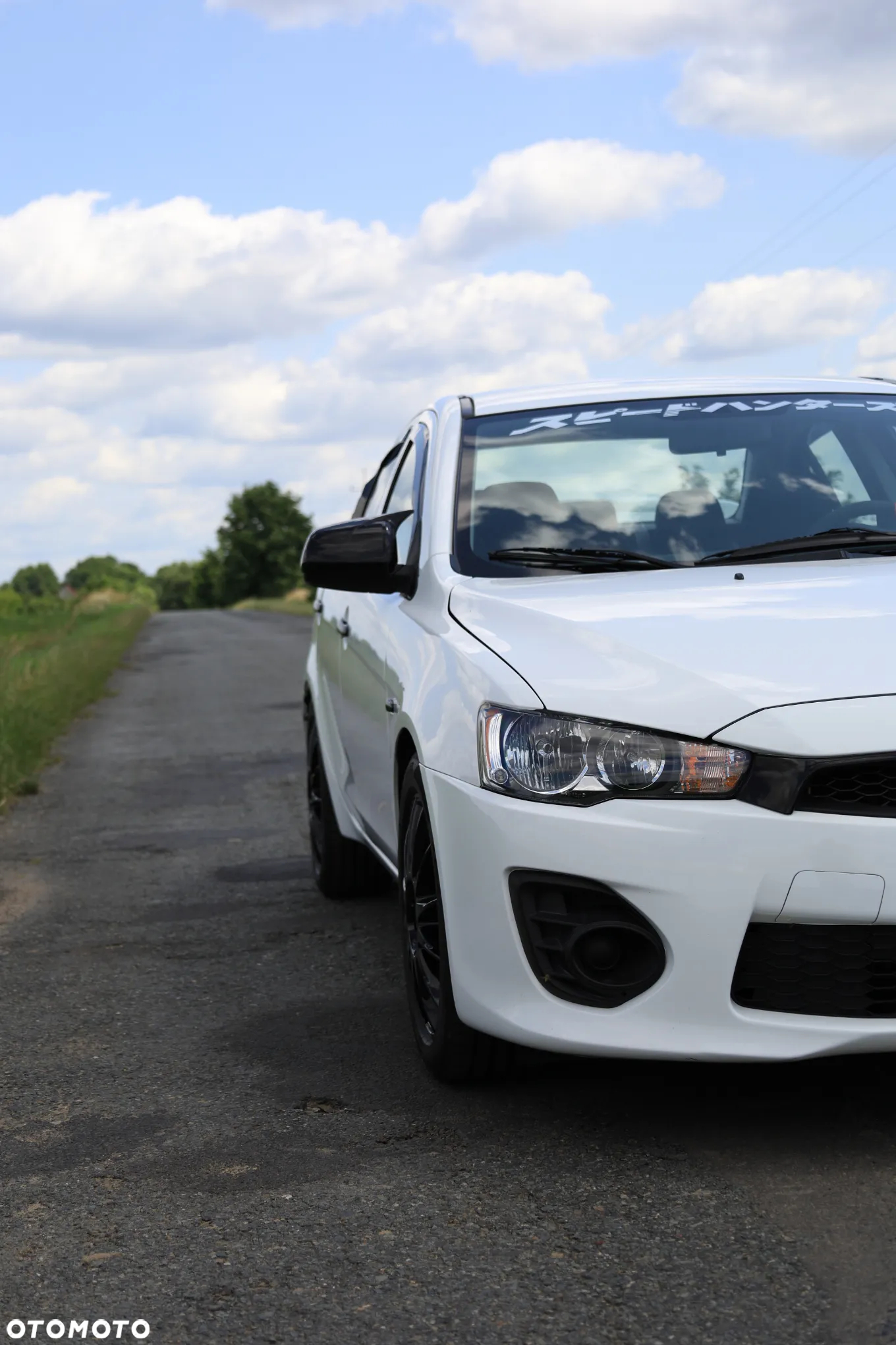 Mitsubishi Lancer 1.6 Invite - 7