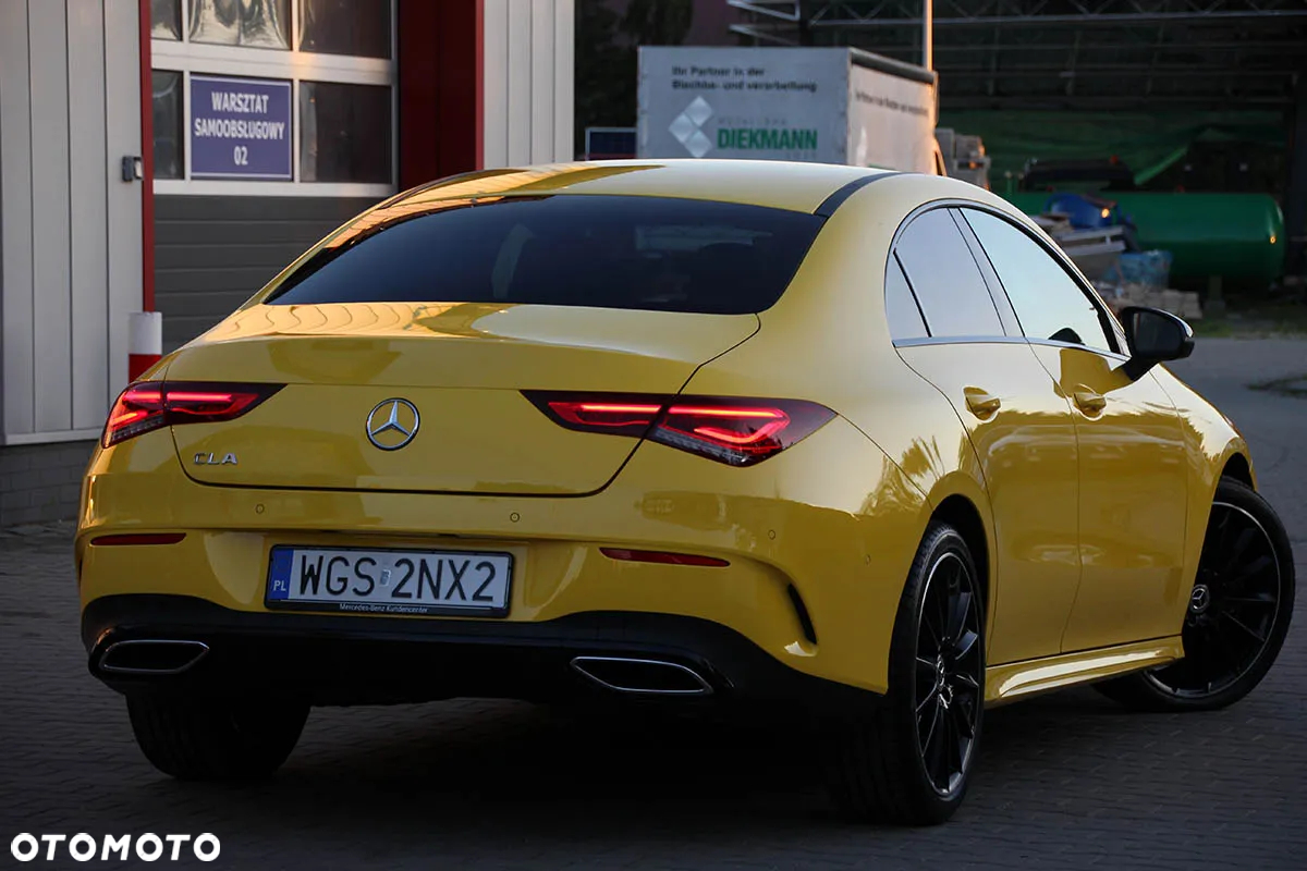 Mercedes-Benz CLA 200 d 8G-DCT AMG Line - 4