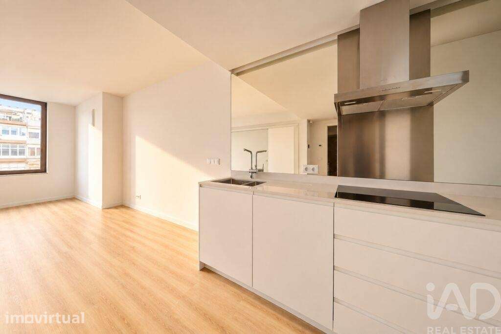 Apartamento T1 em Alvalade de 58,00 m2 - Grande imagem: 4/15