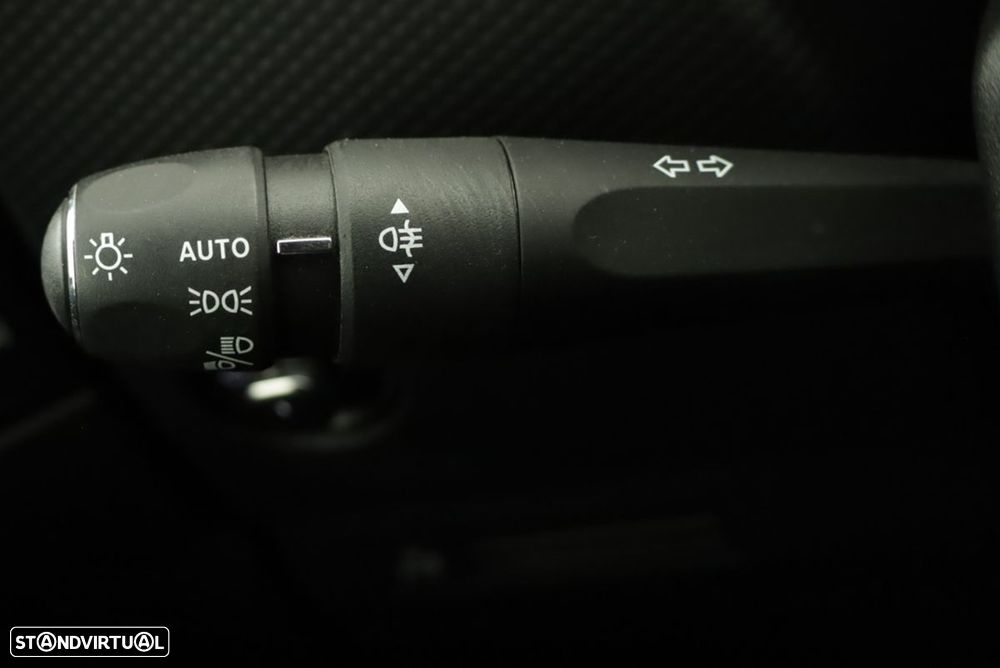 DS DS4 1.5 BlueHDi Trocadero Cross EAT8 - 16