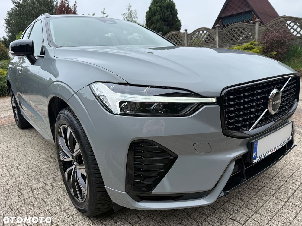 Volvo XC 60 B4 D Ultimate Dark - 11