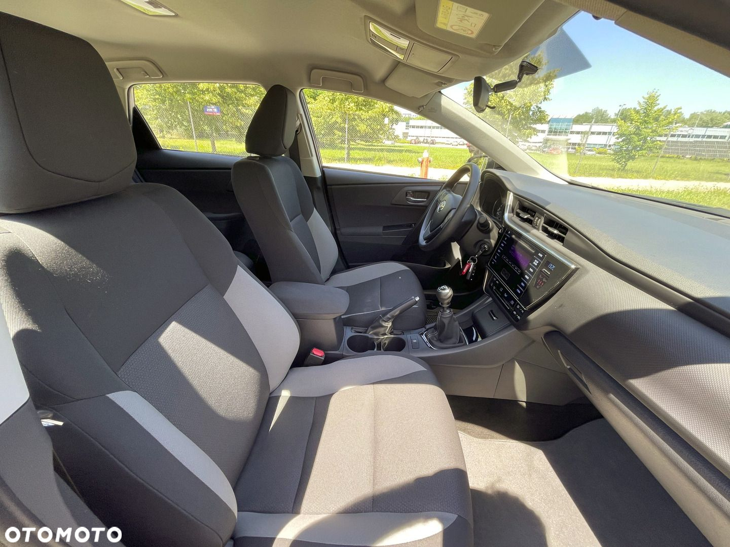 Toyota Auris 1.33 VVT-i Active - 13