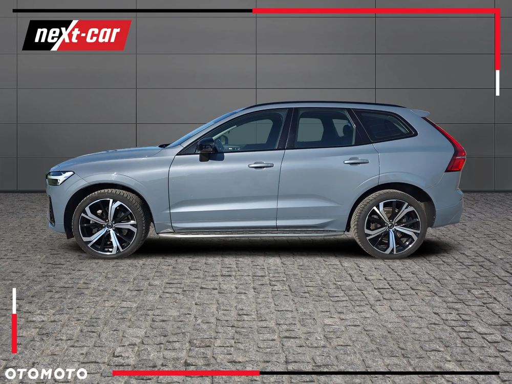 Volvo XC 60 B4 D AWD Plus Dark - 2