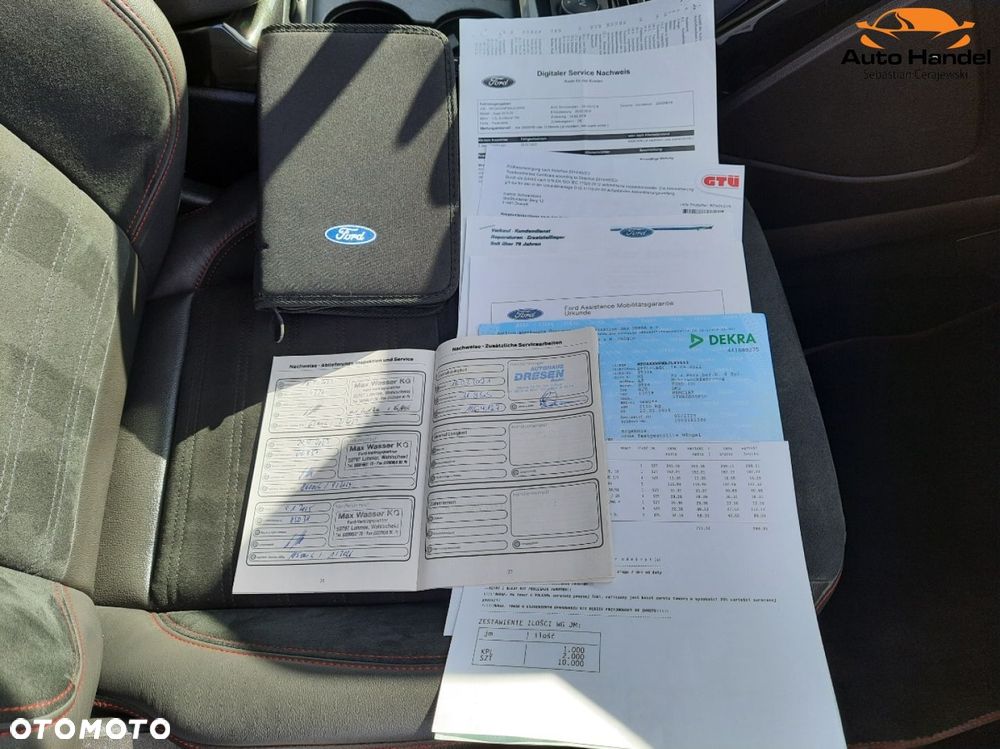 Ford Kuga 1.5 EcoBoost 2x4 ST-Line - 6