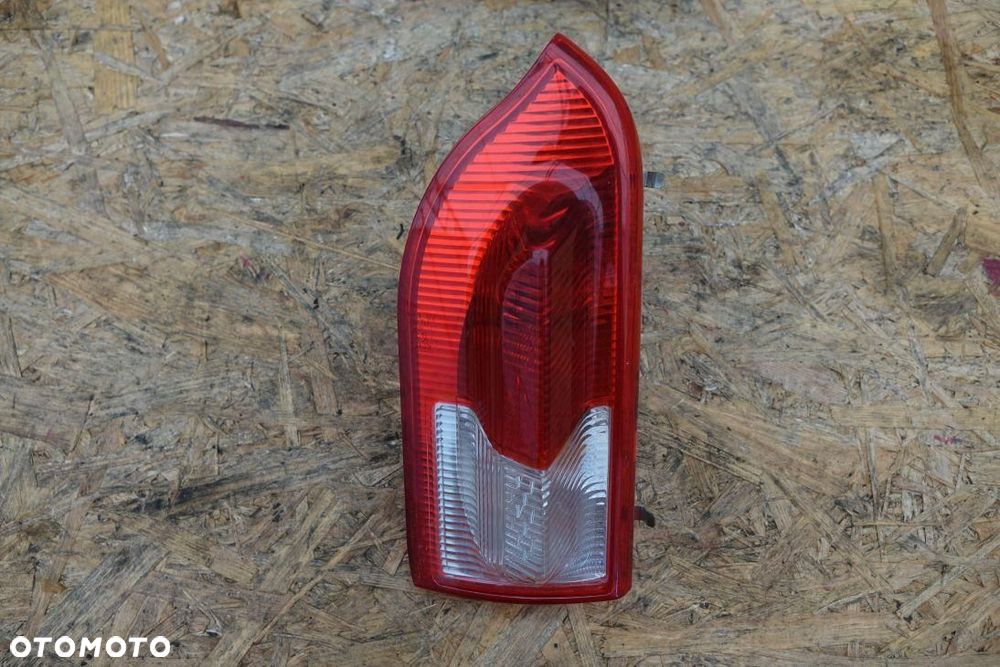 LAMPA LEWA TYLNA TYŁ OPEL INSIGNIA A KOMBI 13226854 - 1