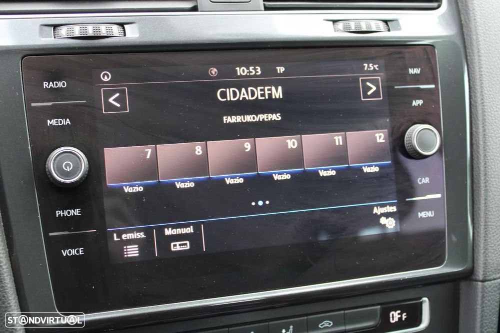 VW Golf Variant 1.6 TDi Confortline - 25