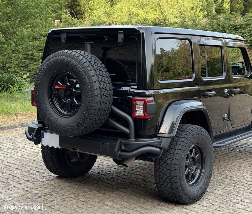 Jeep Wrangler - 2
