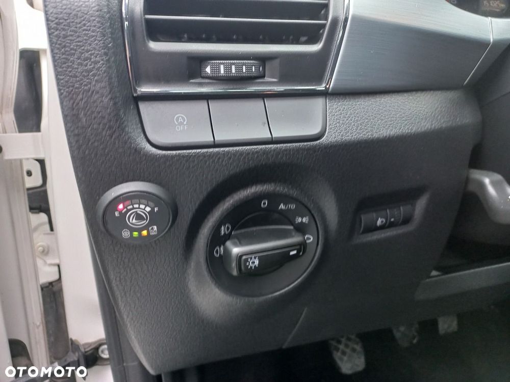 Skoda Fabia 1.0 Ambition - 16