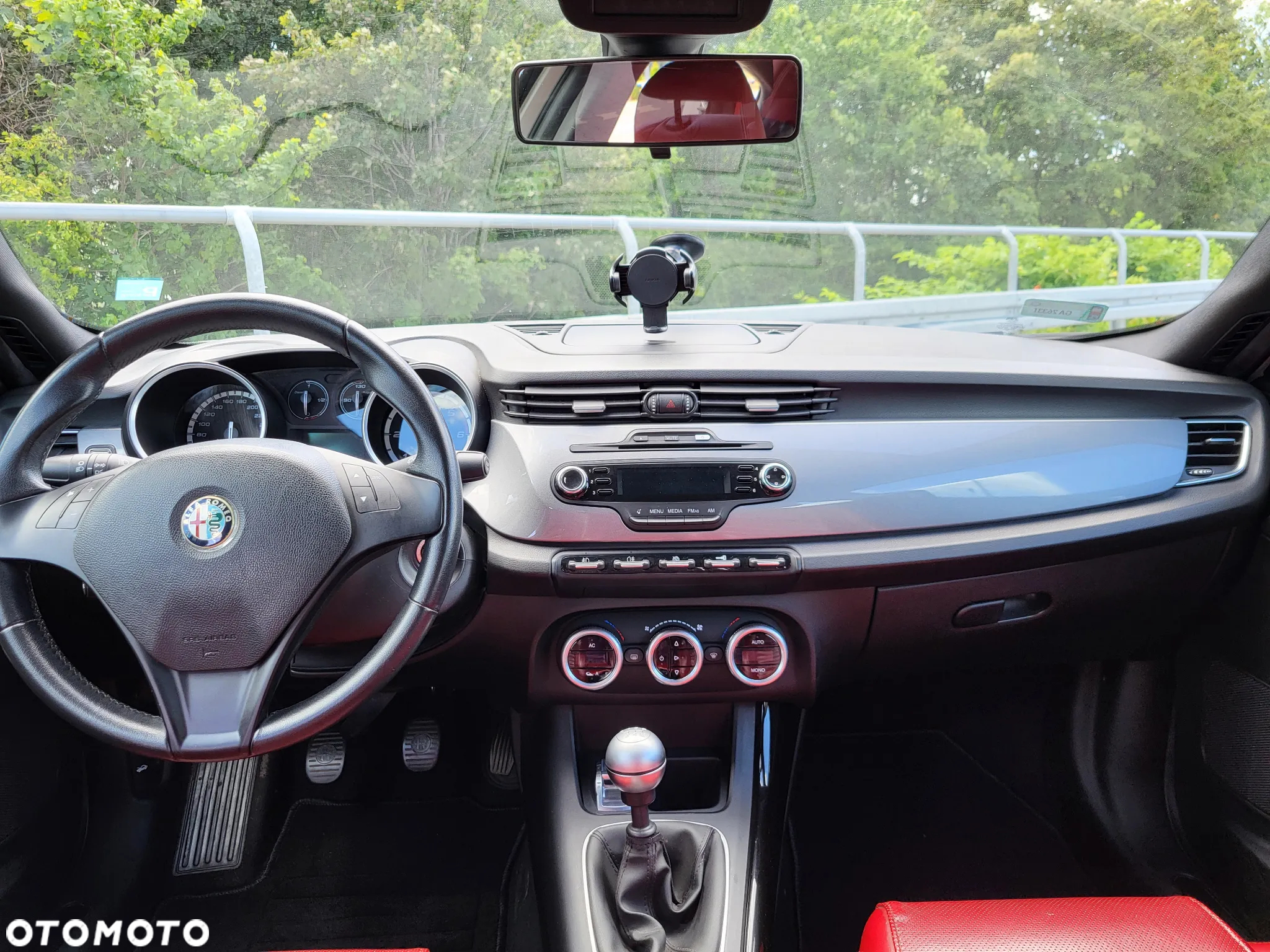 Alfa Romeo Giulietta 1.6 JTDM Distinctive - 12