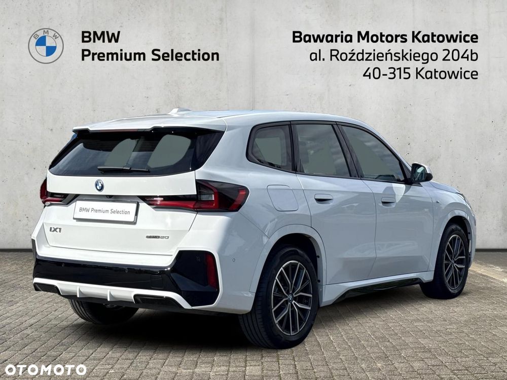 BMW iX1 eDrive20 66.5kWh M Sport - 2