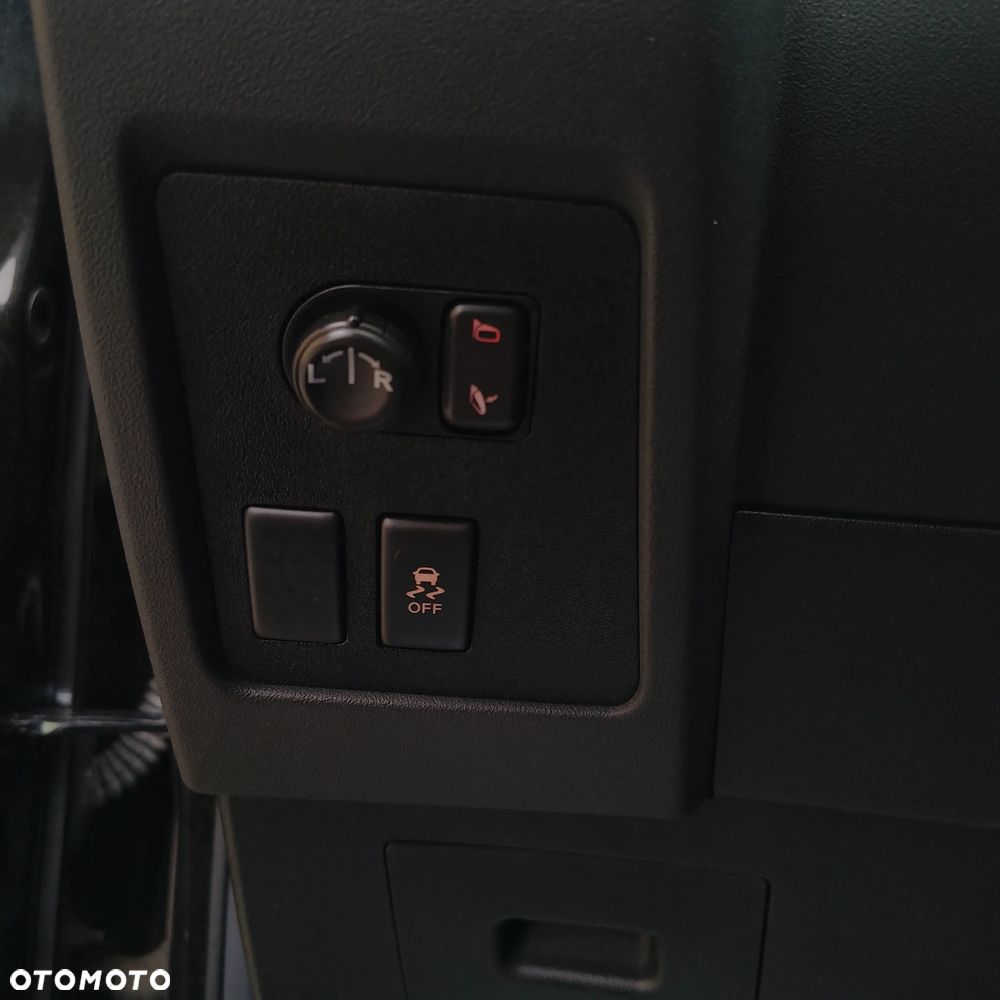 Nissan Qashqai+2 2.0 360 - 18