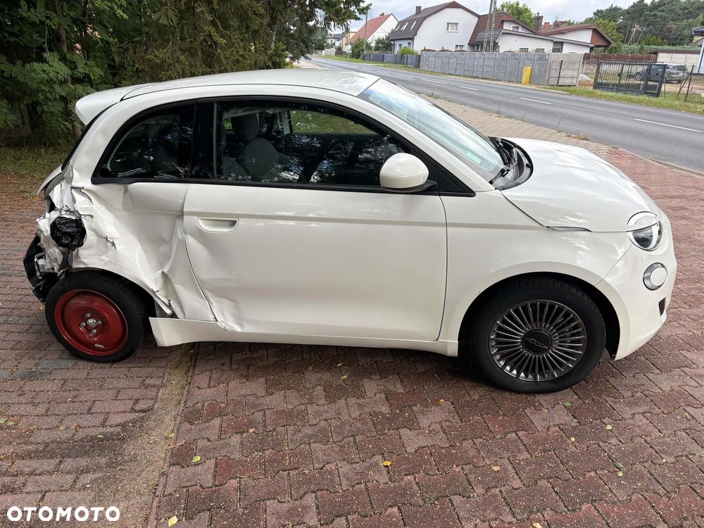 Fiat 500e - 5