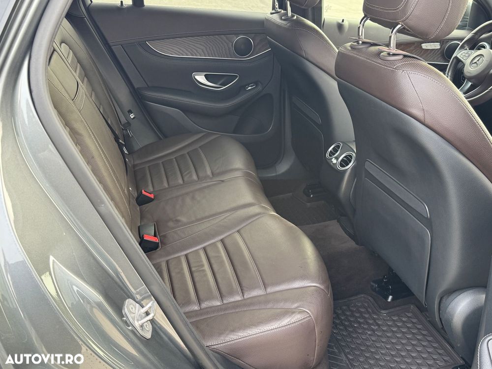 Mercedes-Benz GLC - 9
