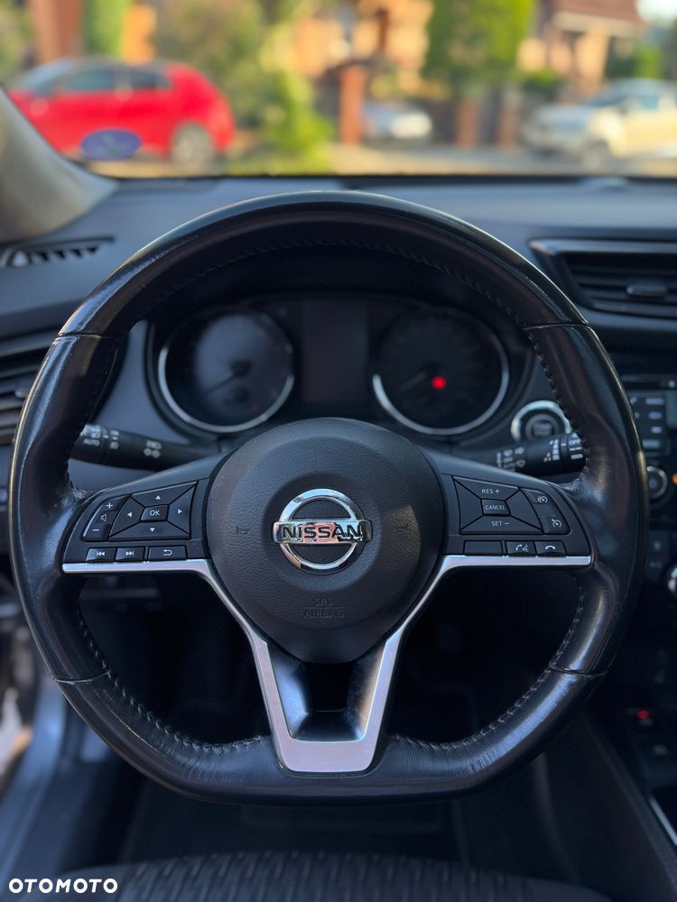 Nissan X-Trail 1.6 DIG-T N-Connecta 2WD - 17